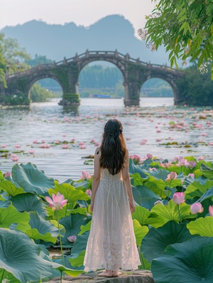 杭州西湖风景秀丽，一少女站在湖边，全身照，露脚，秀丽精致的面容，清澈的眼睛，宫崎骏风格，面对镜头，湖面清澈，湖心有石拱桥，有船，荷叶粉色荷花，雨后的治愈系天空，百花齐放，万花丛中，全景真实自然，超细，超分辨率，超高清晰度图像质量8k