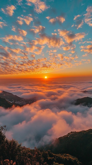 泰山日出云雾缭绕超高清美景