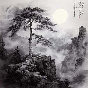 其形也，翩若惊鸿，婉若游龙，荣曜(yao)秋菊，华茂春松髣髴(fang fu)兮若轻云之蔽月，飘飖兮若流风之回雪。远而望之皎若太阳升朝霞。迫而察之，灼若芙蕖(fu qu)出渌(lu)波。秾(nong)纤得衷，修短合度。肩若削成，腰如约素。延颈秀项，皓(hao)质呈露，芳泽无加，铅华弗御。云髻(ji)峨峨，修眉联娟， 丹唇外朗，皓齿内鲜。明眸(mou)善睐(lai),靥(ye)辅承权，瑰(gui)姿艳逸，仪静体闲。柔情绰态，媚于语言。奇服旷世，骨象应图。披罗衣之璀粲兮，珥(r)瑶碧之华琚(ju)。戴金翠之首饰， 缀明珠以耀躯。践远游之文履，曳雰绡(xiao)之轻裾(ji)。微幽兰之芳蔼(ai)兮，步踟蹰于山隅(yu)。于是忽焉纵体，以遨(ao) 以嬉。左倚采旄(mao),右荫桂旗。攘(rang)皓(hao)腕于神浒(hu)兮，采湍(tuan)濑之玄芝。